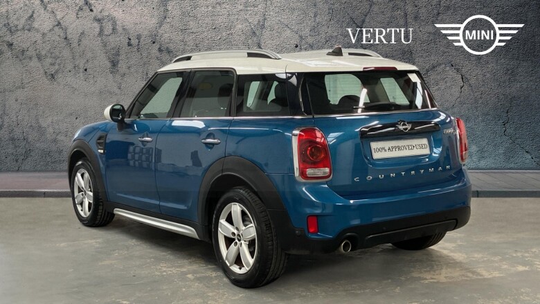 MINI Countryman 2.0 Cooper D 5dr [Chili/Nav+ Pack] Diesel Hatchback